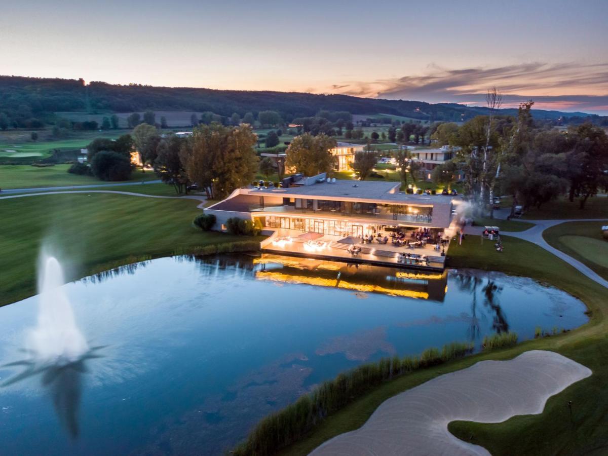 Zala Springs Golf Resort Zalacsány Exterior foto